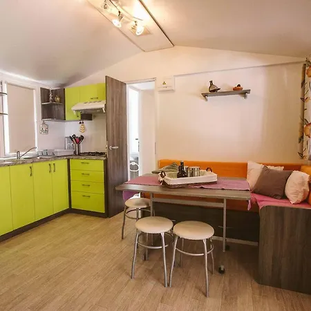 Campingplads Mobile Homes Ante Mali